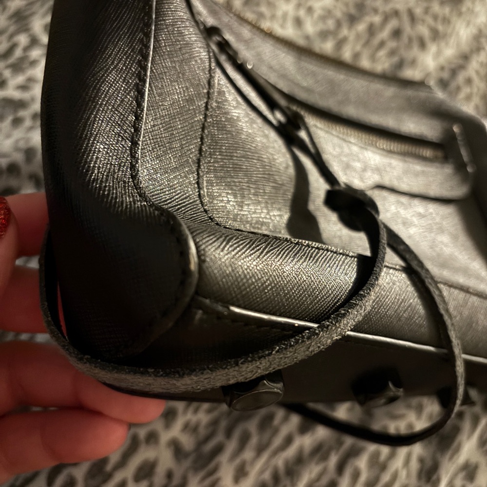 Black Crossbody Bag - Picture 4 of 5